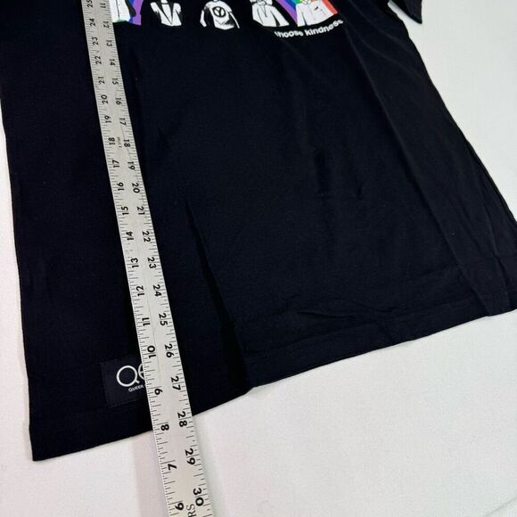 Queer Eye Tee Shirt Mens Medium Black Choose Kindness LGBGQ Crewneck New RAinbow - Picture 2 of 9